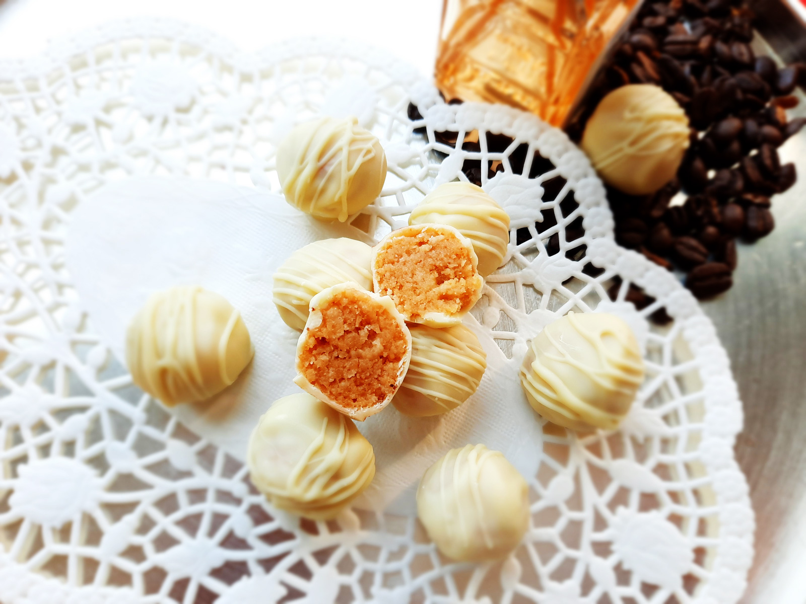 Amaretto-Kugeln